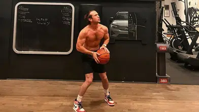Aras Bulut İynemli Kimdir? Kaç Yaşında, Nereli, Boyu Kaç cm, Kilosu Kaç, Hangi Dizilerde Rol Aldı?