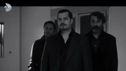 Eşref Rüya 44. Bölüm Fragmanı: “Bu Dünyadan Bir Müslüm Geçti”