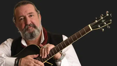 Renan Bilek Kimdir? Kaç Yaşında, Nereli, Eşi Kim, Çocuğu Var mı?